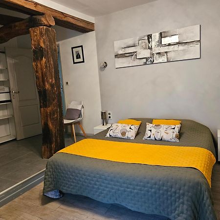 Bed and Breakfast A La Gloriette à Neuville-du-Poitou Extérieur photo